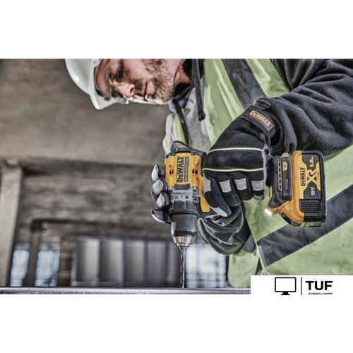 Дрель-шуруповерт DeWalt DCD800NT (без АКБ, кейс)