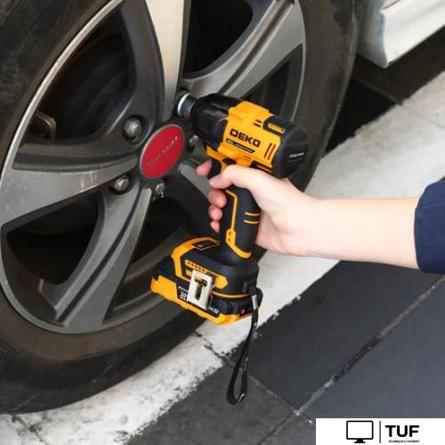 Гайковерт Deko DKIS20 063-4450 (без АКБ)