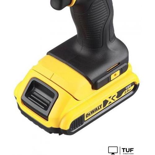 Дрель-шуруповерт DeWalt DCD771D2 (с 2-мя АКБ 2 Ah)