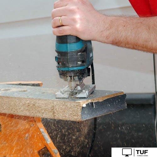 Электролобзик Makita 4350 CT