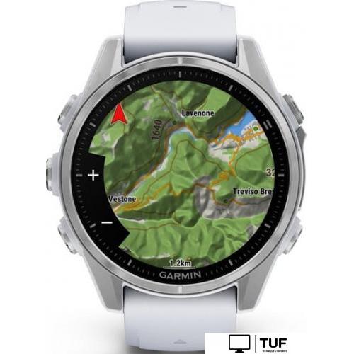 Умные часы Garmin Fenix 8 43мм (серебристый, белый ремешок)