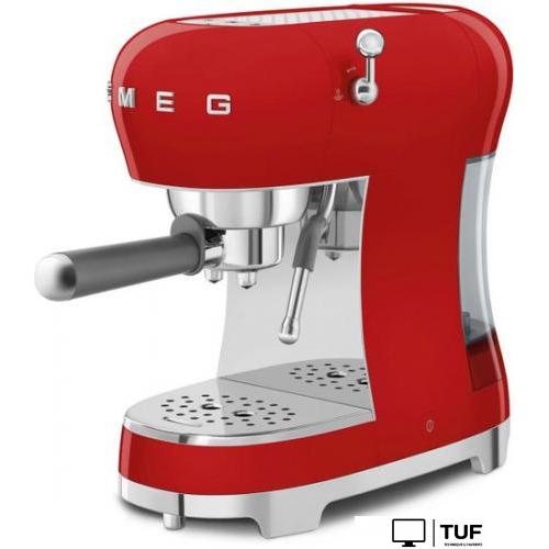 Рожковая кофеварка Smeg ECF02RDEU