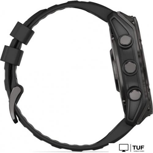 Умные часы Garmin Fenix 8 Sapphire 51мм (угольно-серый DLC, пепельно-черный силиконовый ремешок)