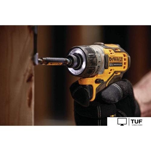 Винтоверт DeWalt DCF601N (без АКБ)