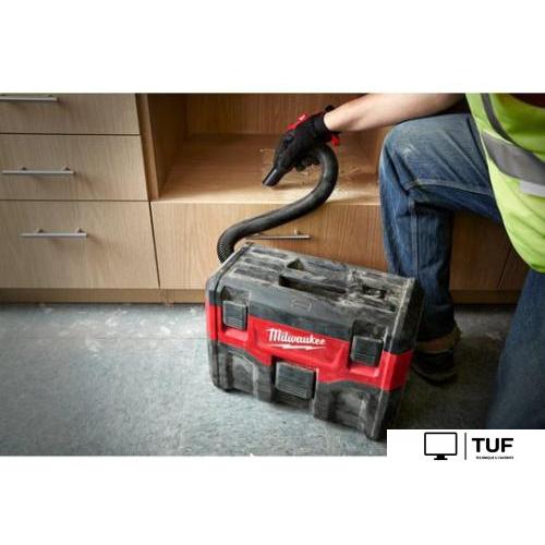 Пылесос Milwaukee M18 VC2-0