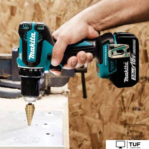 Дрель-шуруповерт Makita DDF485RFE (с 2-мя АКБ, кейс)