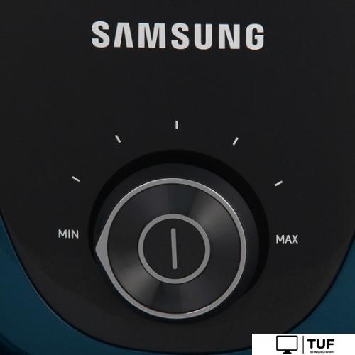 Пылесос Samsung VC18M3140VN/EV