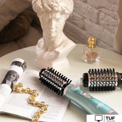 Фен-щетка Aresa AR-3225