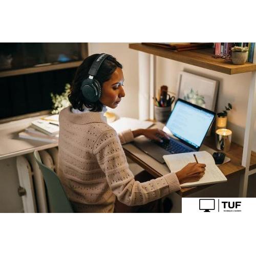 Наушники Audio-Technica ATH-M20xBT (черный)