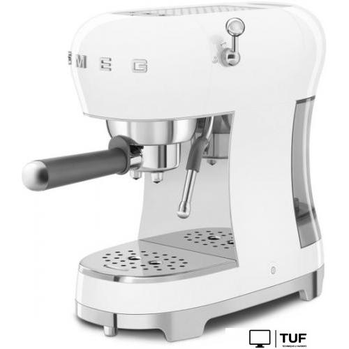 Рожковая кофеварка Smeg ECF02WHEU