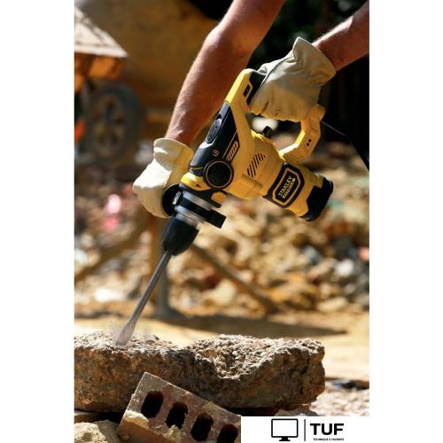 Перфоратор Stanley FME1250K (кейс)