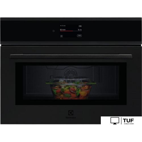 Микроволновая печь Electrolux MealAssist 700 EVM9E2XT