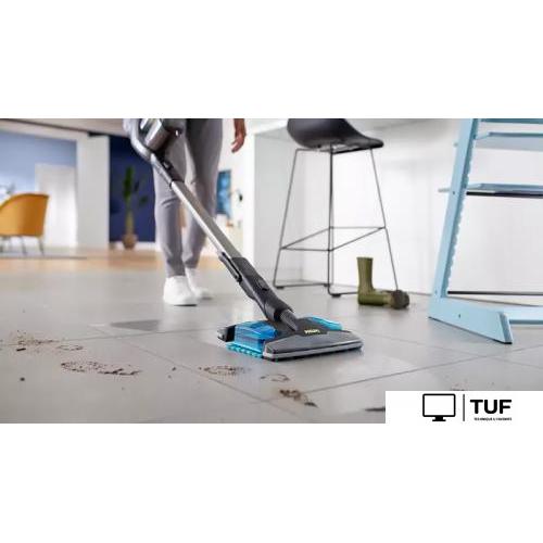 Вертикальный пылесос с влажной уборкой Philips XC8347/01