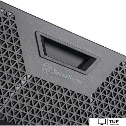 Корпус SilverStone RM51