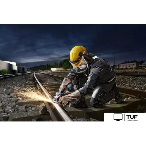 Угловая шлифмашина Bosch GWS 18V-11 S Professional 06019N4000 (без АКБ)