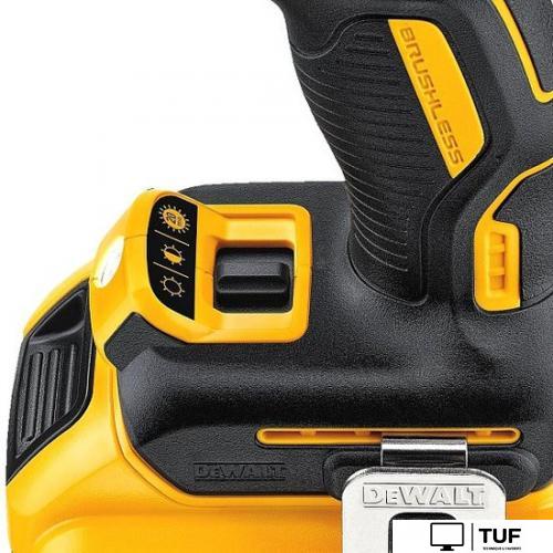 Ударная дрель-шуруповерт DeWalt DCD796D2 (с 2-мя АКБ 2 Ah)