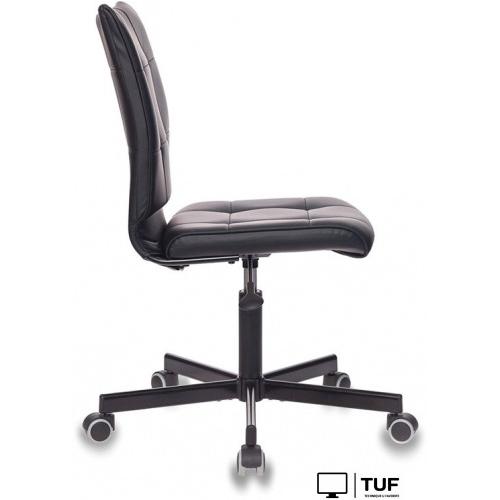 Офисное кресло Бюрократ CH-330M (черный)