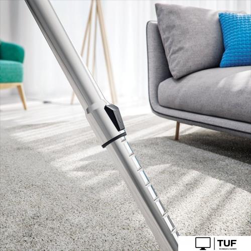 Пылесос Electrolux EEG43WR