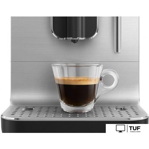 Кофемашина Smeg BCC12BLMEU