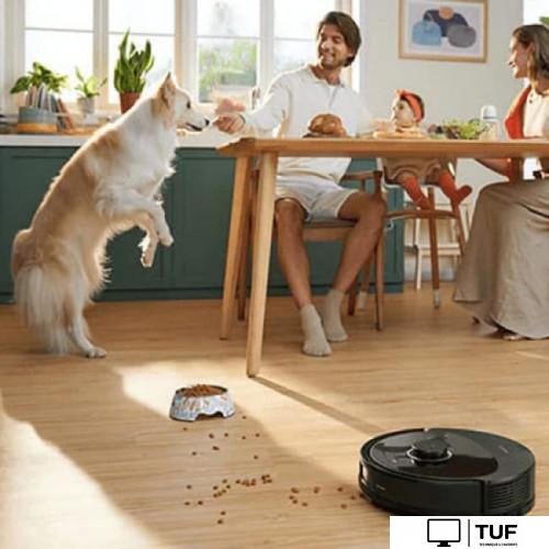 Робот-пылесос Roborock Q8 Max (с русской озвучкой, черный)