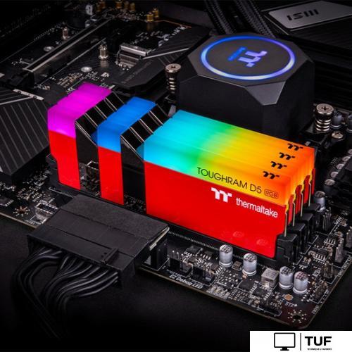 Оперативная память Thermaltake Toughram RGB D5 2x16ГБ DDR5 5600 МГц RG35D516GX2-5600C36A