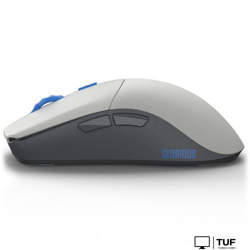 Игровая мышь Glorious Series One Pro (белый/синий)