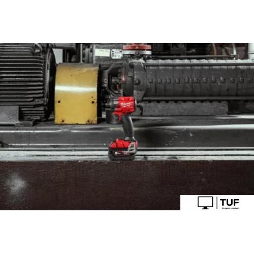 Гайковерт Milwaukee M18 FIW2F12-502X 4933478444 (с 2-мя АКБ, кейс)