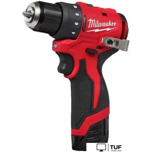 Дрель-шуруповерт Milwaukee M12 BLDDRC-202C 4933499686 (с 2-мя АКБ, кейс)