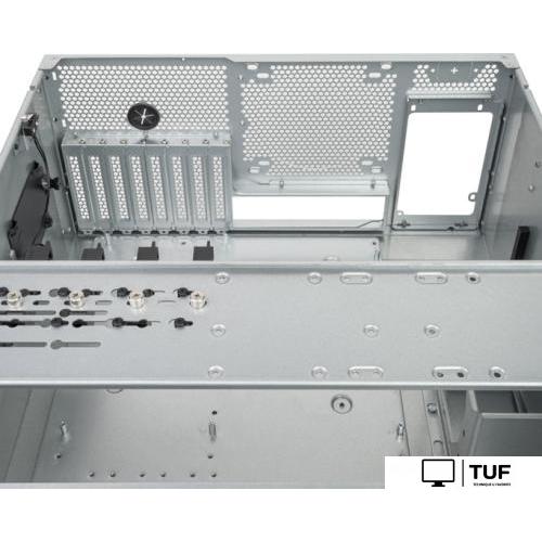 Корпус SilverStone RM52