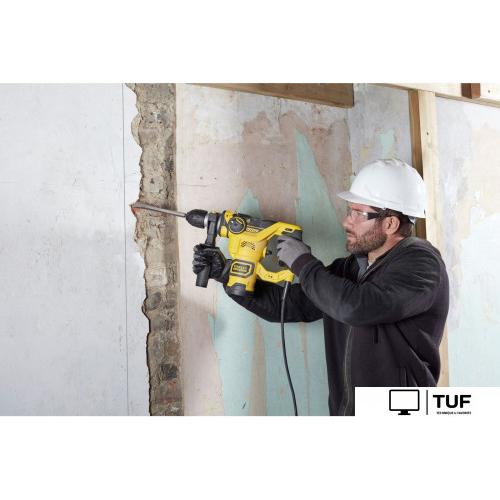 Перфоратор Stanley FME1250K (кейс)