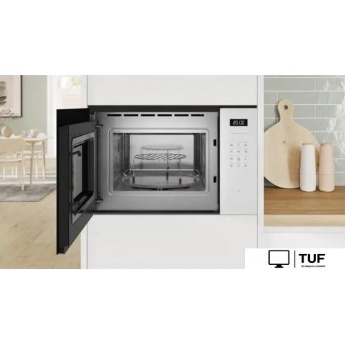Микроволновая печь Bosch Serie 6 BEL554MW2