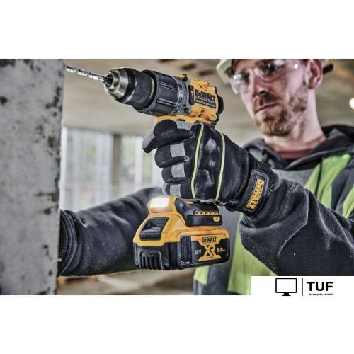 Ударная дрель-шуруповерт DeWalt DCD805P2T (с 2-мя АКБ, кейс)