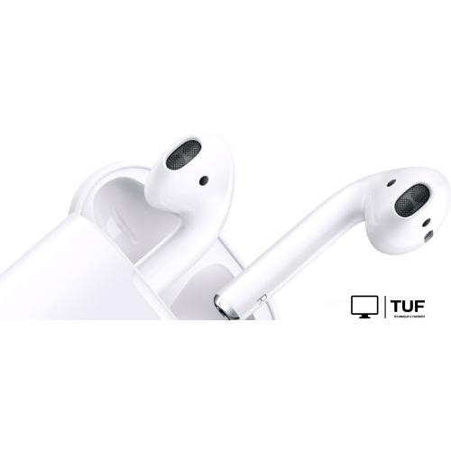Наушники Apple AirPods 2 в зарядном футляре