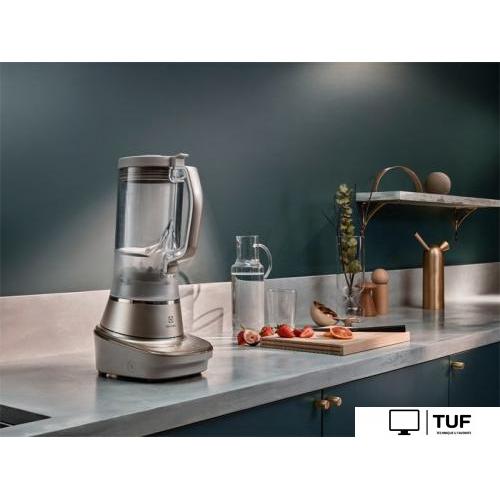 Стационарный блендер Electrolux E7TB1-8SSM