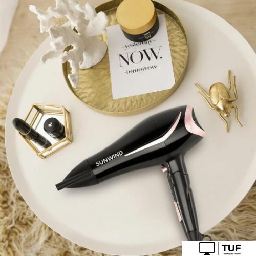 Фен SunWind SUHD 550