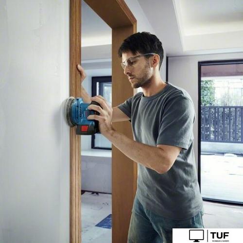 Эксцентриковая шлифмашина Bosch GEX 185-LI Professional 06013A5021 (с 1-м АКБ, кейс)