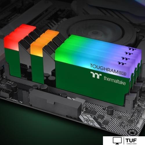 Оперативная память Thermaltake ToughRam RGB 2x8ГБ DDR4 3600 МГц RG28D408GX2-3600C18A
