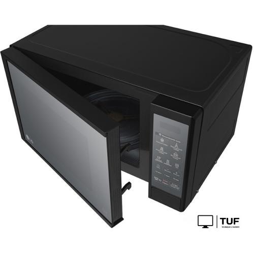 Микроволновая печь LG MS2042DARB