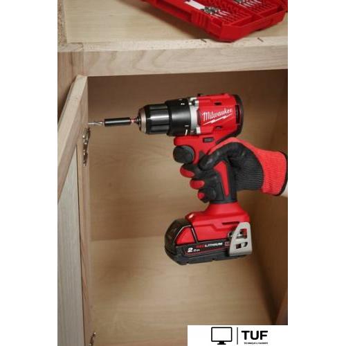 Дрель-шуруповерт Milwaukee M18 M18BLDDRC-502C 4933492835 (с 2-мя АКБ 5 Ач, кейс)