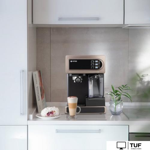 Рожковая кофеварка Vitek VT-1517 BN