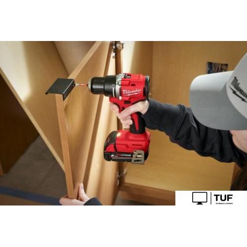 Дрель-шуруповерт Milwaukee M18 M18BLDDRC-502C 4933492835 (с 2-мя АКБ 5 Ач, кейс)