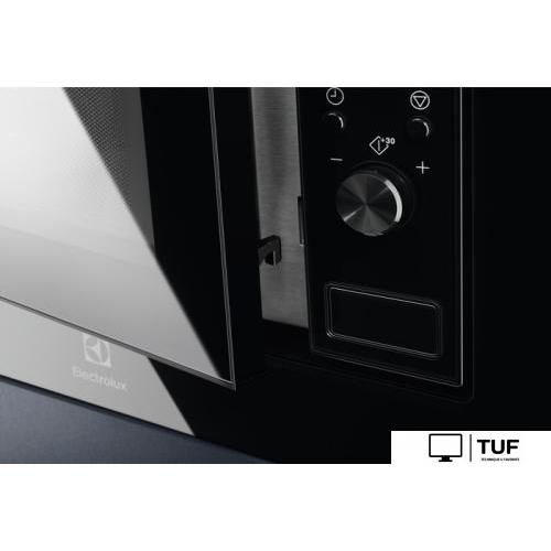 Микроволновая печь Electrolux LMS2203EMX
