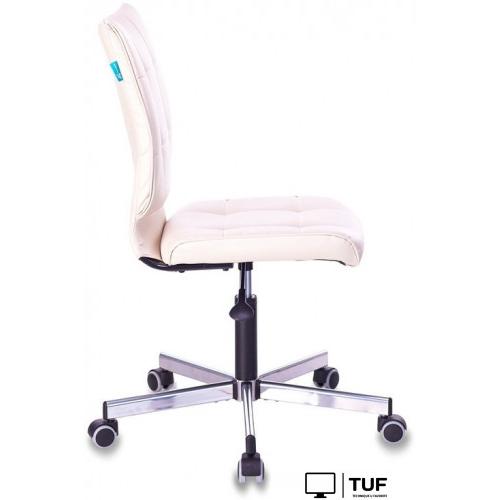 Офисное кресло Бюрократ CH-330M (бежевый)