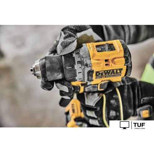 Дрель-шуруповерт DeWalt DCD800NT (без АКБ, кейс)