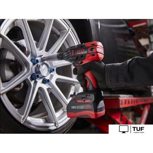 Гайковерт M7 DW401A (с 2-мя АКБ, кейс)