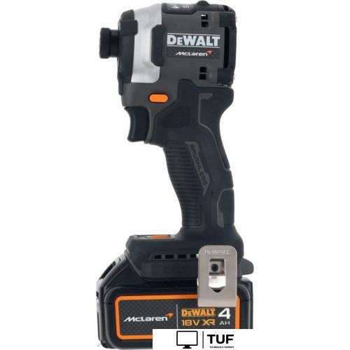 Винтоверт DeWalt DCF85MM2T (с 2-мя АКБ, кейс)