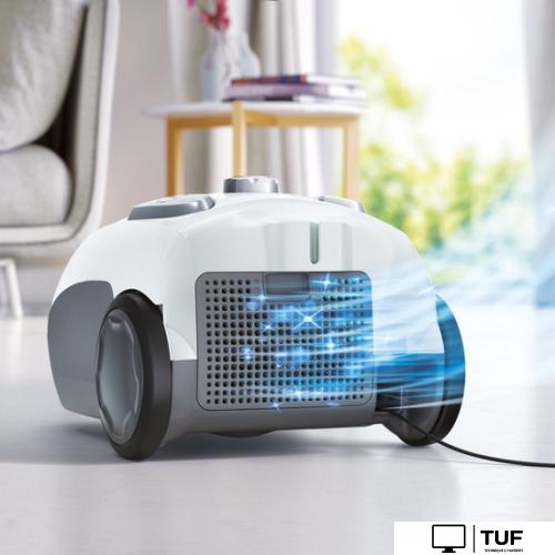 Пылесос Electrolux EEG41IW