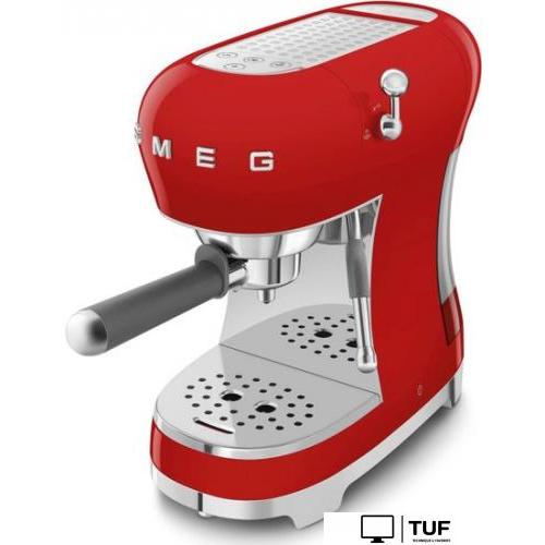 Рожковая кофеварка Smeg ECF02RDEU