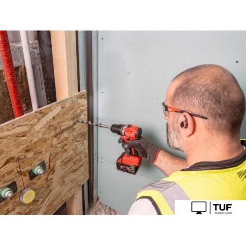 Дрель-шуруповерт Milwaukee M18 M18BLDDRC-502C 4933492835 (с 2-мя АКБ 5 Ач, кейс)