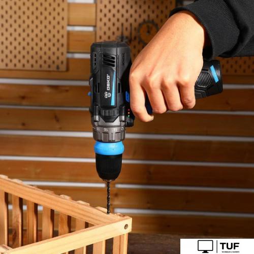 Дрель-шуруповерт Deko DKCD12V PRO 083-1004 (с 2-мя АКБ 1.5Ач, кейс)